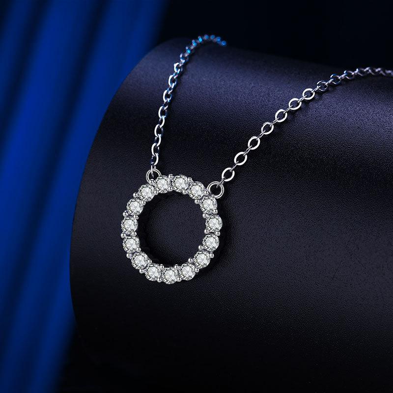 Necklace Chain Chain Small Luxury Inlay Pendant Japan and South Korea Simple Students