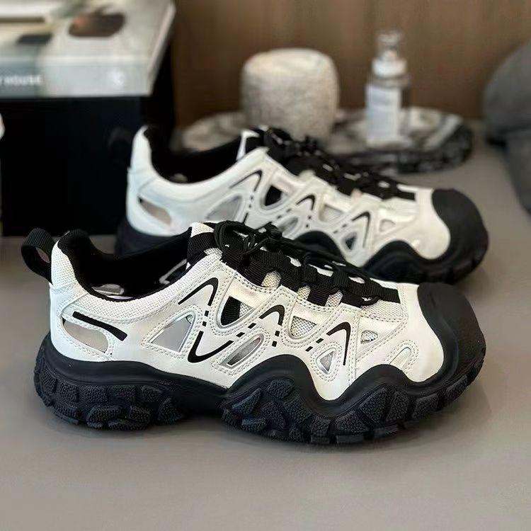 Thick-soled Hollow Dad Shoes Women's 2025 Summer New Non-slip Mountaineering Hole Shoes Sandals Outdoor Sports and Leisure Shoes