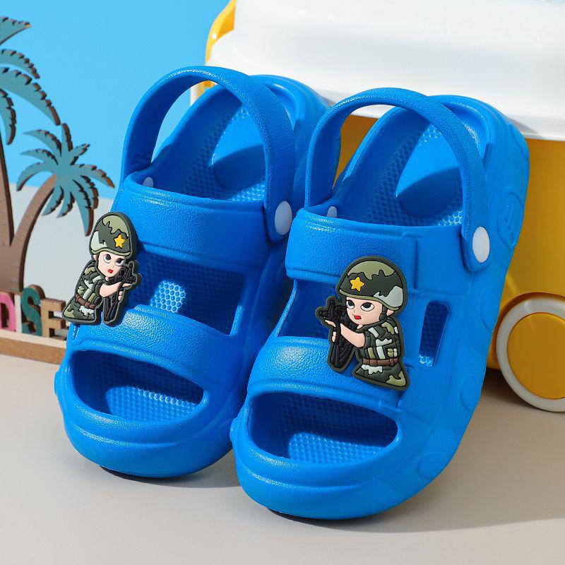 Kids' Military Style EVA Slippers: Boys' Summer Anti-slip, Anti-collision Indoor Sandals for Bathroom and Shower.