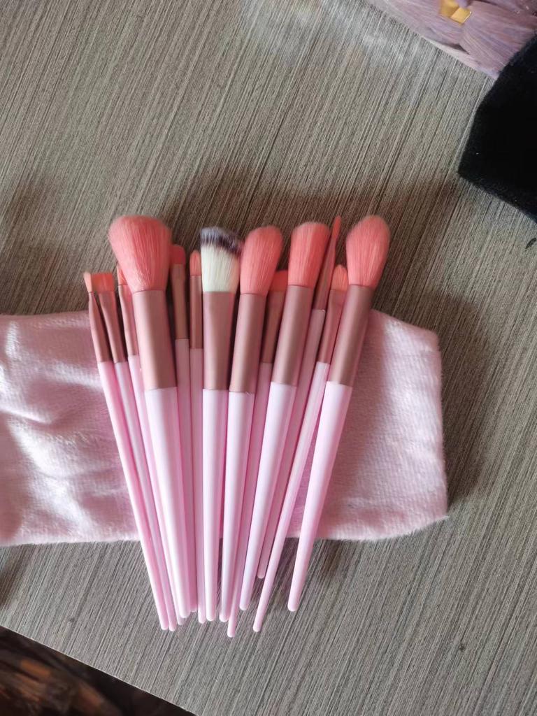 13 Four Seasons Green Makeup Brush Set Bristles Soft Blush Eyeshadow Concealer Foundation Loose Powder Highlight Brush