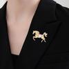 Elegant Horse Brooch Unique Lapel Pin Stylish Clothing Jewelry Animal Badge Suitable for Various Daily and Party Wear