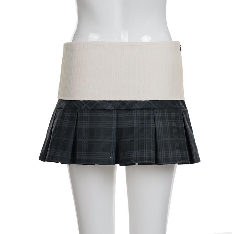 Women's Retro College-Style A-Line Plaid Pleated Skirt - High-Waisted, Anti-Exposure, Short Length for Spring/Summer 2025