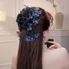 Pince à cheveux élégante en acrylique en forme de papillon, grande taille avec pompon et design color block, style doux et tendance, parfaite pour la coiffure et la Saint-Valentin.