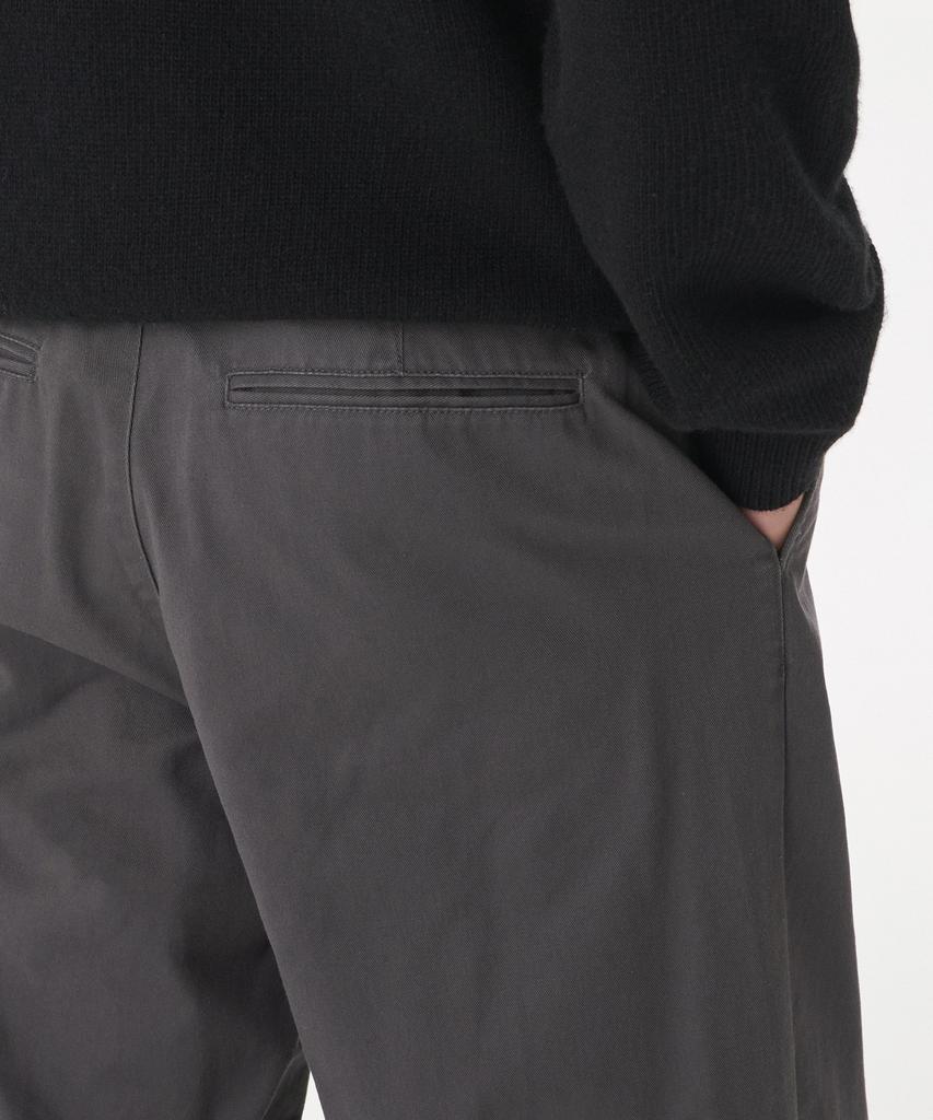 MUSINSA STANDARD Reverse One-Tuck Regular Fit Chino Pants [Dark Gray]