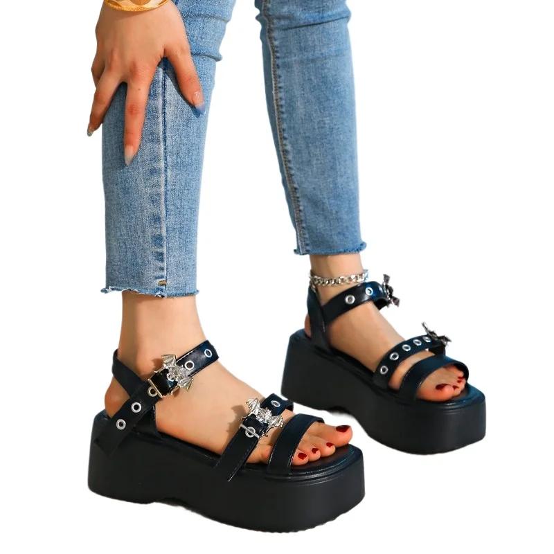2025 Summer Open Toe Women's Sandals Fashion Metal Decoration New Plus Size Casual Comfortable Best Seller Platform Sandals