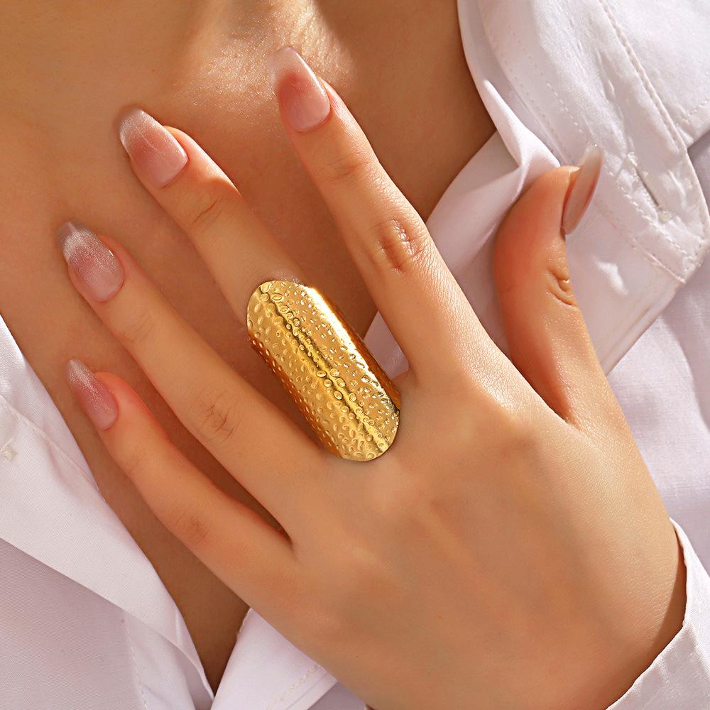 Unique Stainless Steel Zircon Ring Suitable for Women Exaggerated Waterproof Jewelry 18K Gold Plated Ring Gift