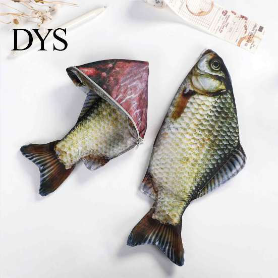 Lustiges Federmäppchen, Realistisches Karauschen-Mäppchen, 3D-Bionische Fischform, Fleckenresistenter Stoffbeutel, Große Kapazität Reißverschluss-Organizer,
