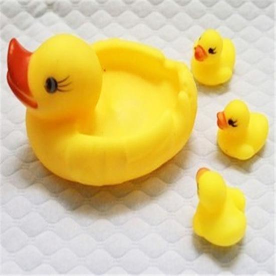 4Pcs Toy Ducks Cute Cartoon Shape Yellow Baby Toy Ducks for Shower