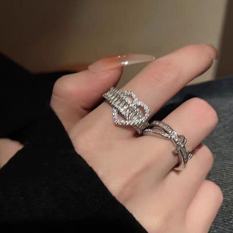High-End Cross Zircon Ring, Female Star Ring, Niche Design Index Finger Ring, Light Luxury Exquisite Ring.