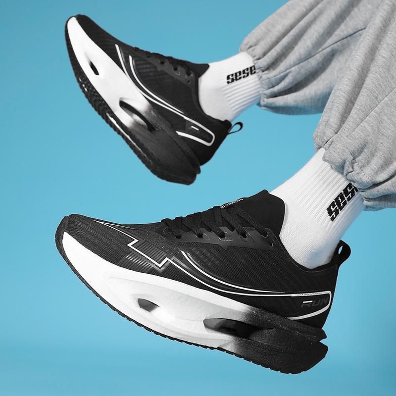 New Men's Shoes Casual Shoes Durable Soft Sole Rebound Anti Slip and Wear-resistant Sports Shoes All Year Round Running Shoes