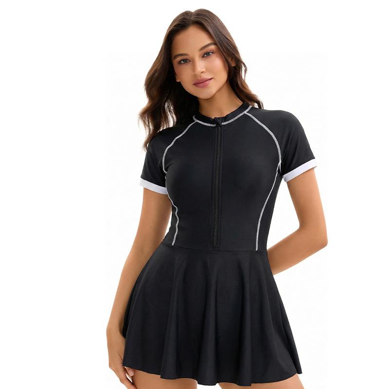 New skirt one-piece triangular swimsuit women's short-sleeved conservative sunscreen sports swimsuit wholesale