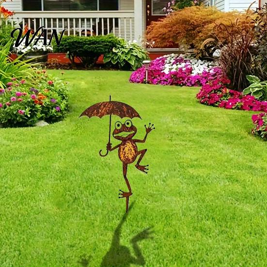 Umbrella Frog Garden Decoration Rusty Stake Cute Holding Yard Art Metal Iron Outdoor Ornament for Lawn Flowerbed Courtyard Decor Retro Style