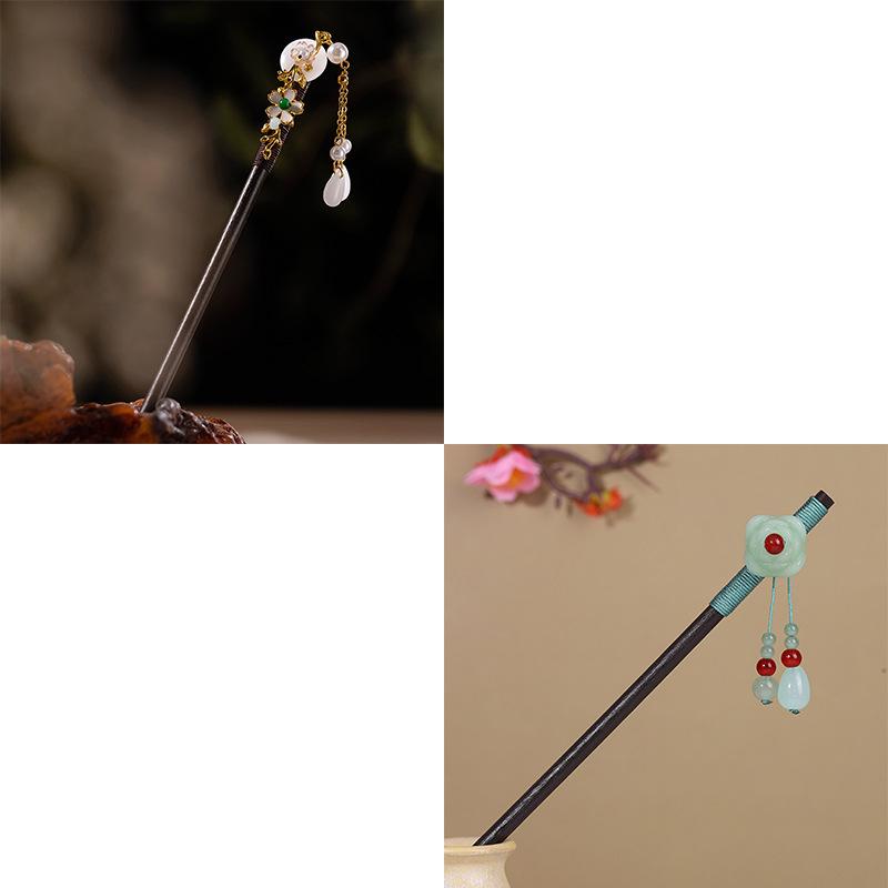 Tassel Wooden Hairpin: Chinese Style Ethnic Hanfu and Qipao Accessory
