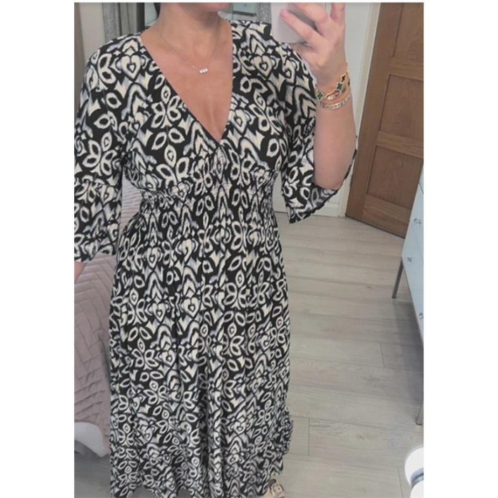 

Платье Super Fairy с V-образным вырезом и цветочным принтом, пляжное платье для отдыха на море, свободная длинная юбка M чёрный