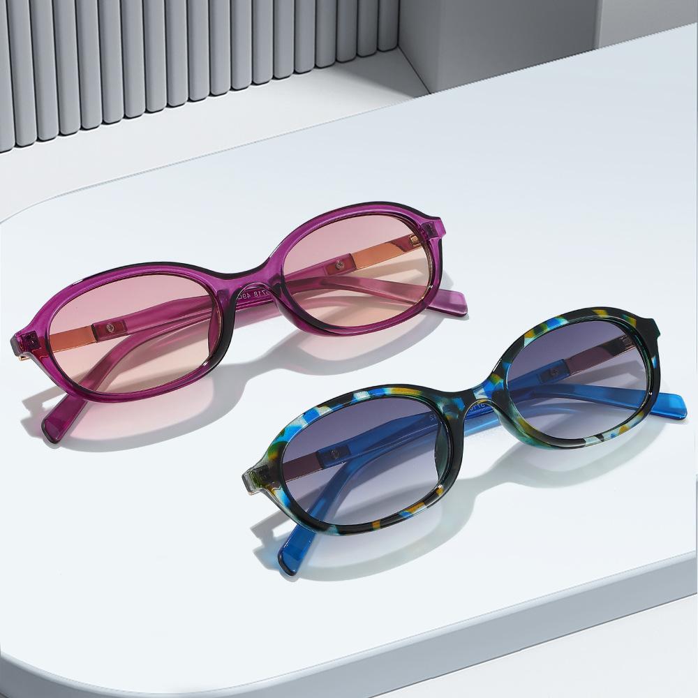 2026 New Vintage Oval Sunglasses Minimalist Fashion and Versatile Small-Frame UV-Protective Sun Glasses UV400 Shades Eyewear