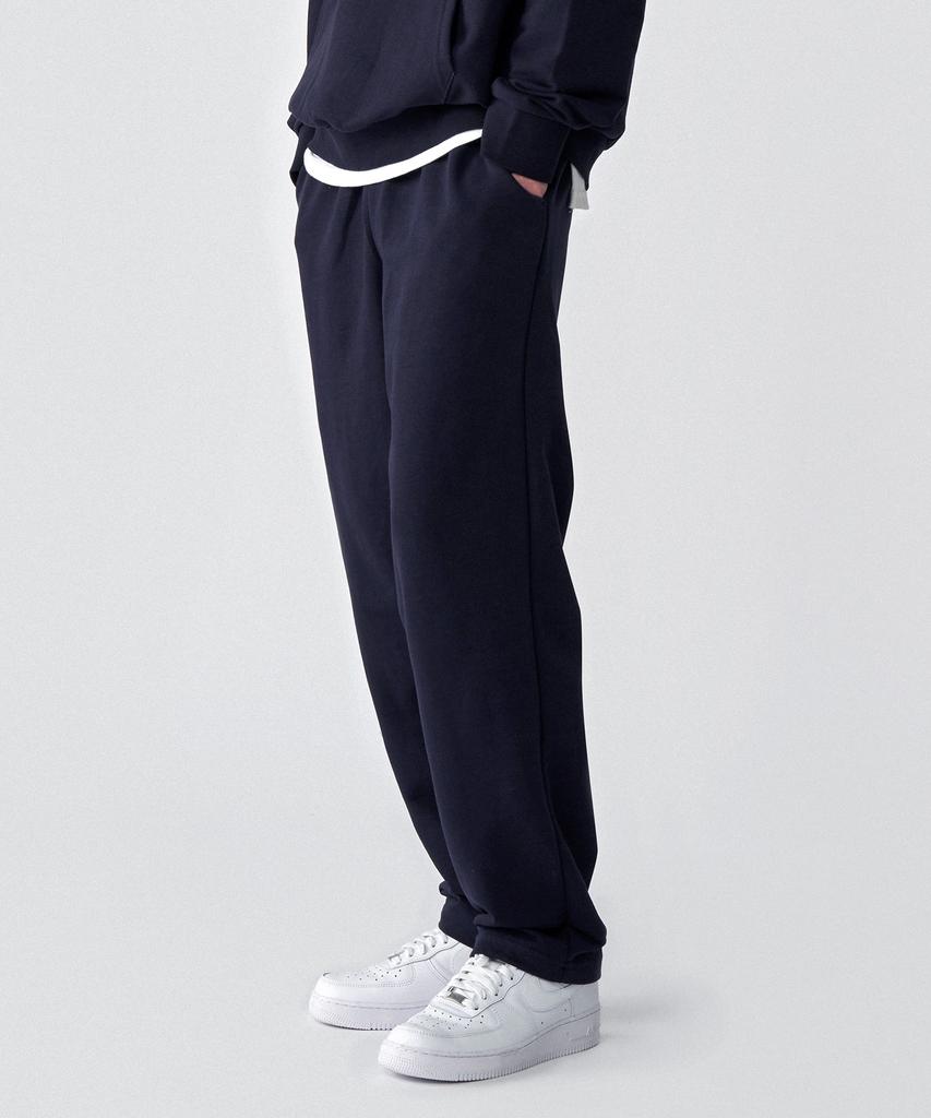UNTAPPED STUDIO Standard Fit Sweat Training Pants