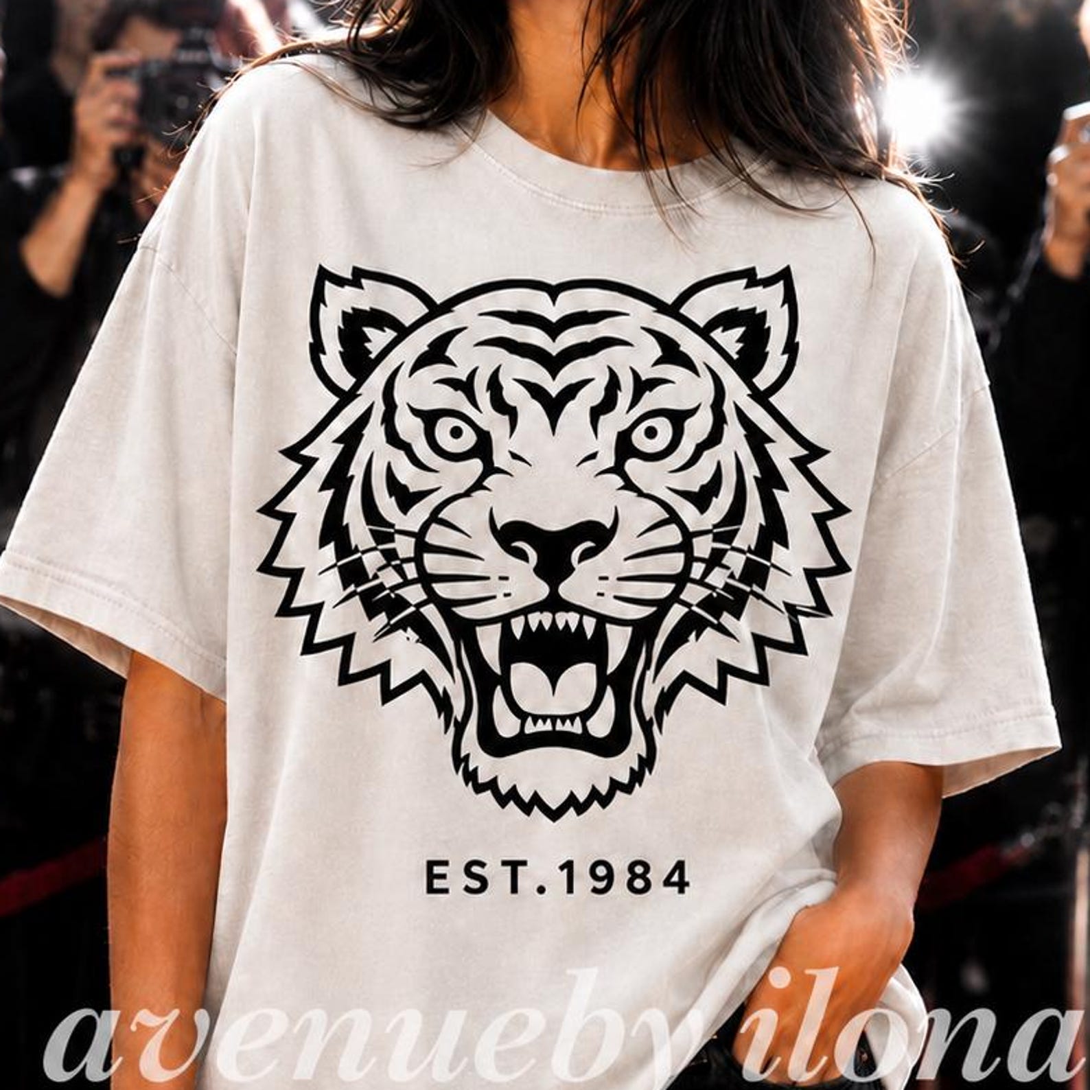 Easy Tiger Comfort Colors T-Shirt, Vintage Distressed Tiger Shirt, Tiger Tee, Tiger day shirt, Tiger Graphic Tee, Tiger face shirt, Lion Tee S
