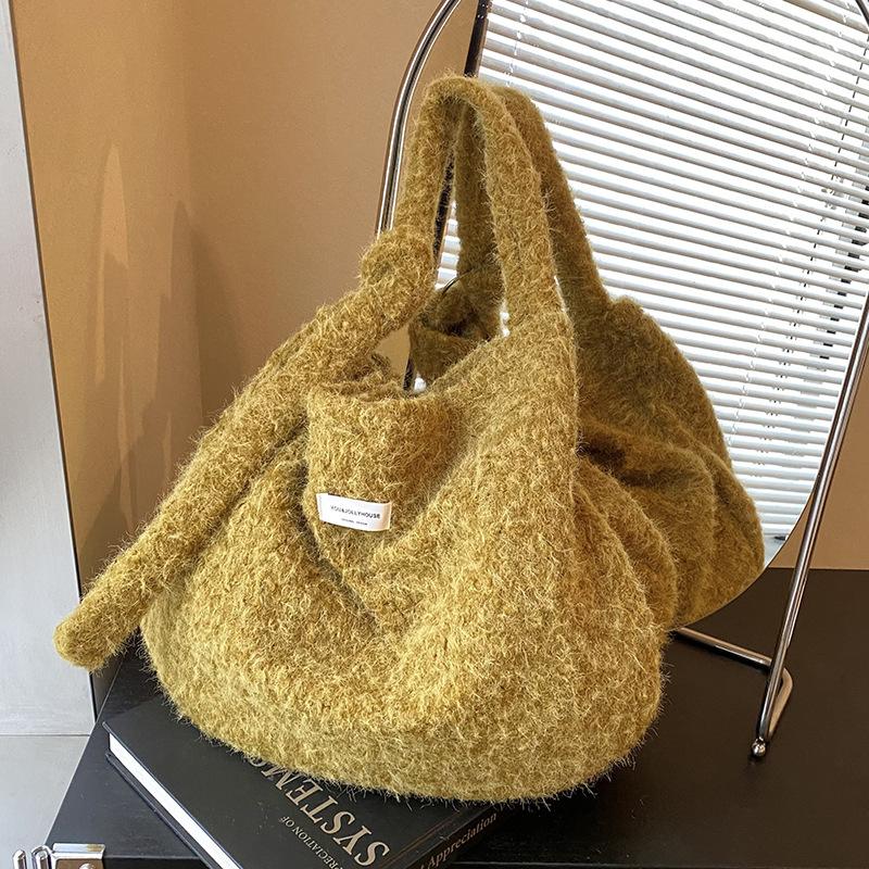 Trendy New Product Niche Design Fashionable Solid Color Woolen Tote Bag Light and Lazy Large Capacity Messenger Bag Women