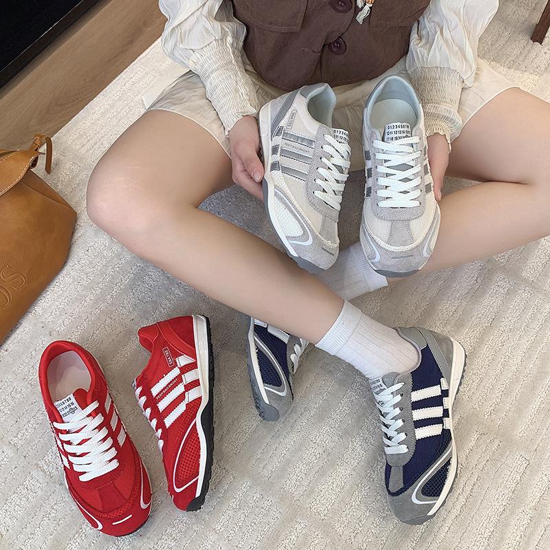 Inner height increase German training shoes women's 2025 summer new leather breathable mesh soft sole color matching sports and leisure Forrest