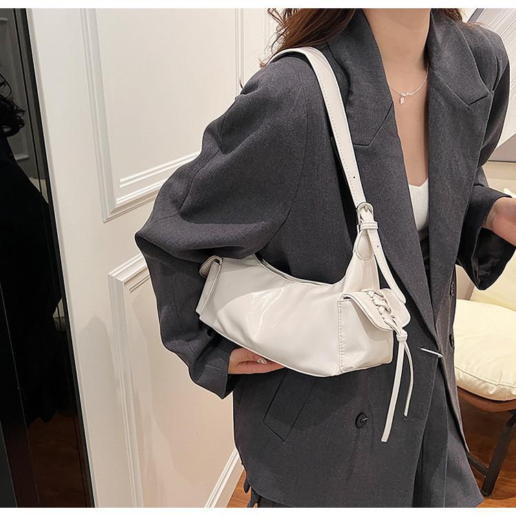 Ielgy Korean Version Trendy Hot Girl Style Bowknot Motorcycle Bag Fashion One-Shoulder Messenger Dumpling