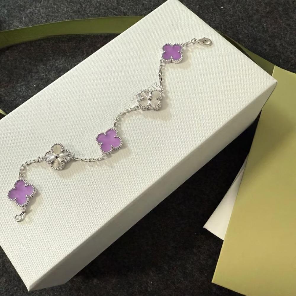 Bracelet Trèfle à Quatre Feuilles Version Haute Cinq Fleurs Calcédoine Violette Naturelle Gravé Laser CNC 18K Ne Se Décolore Pas Bracelet pour Dames