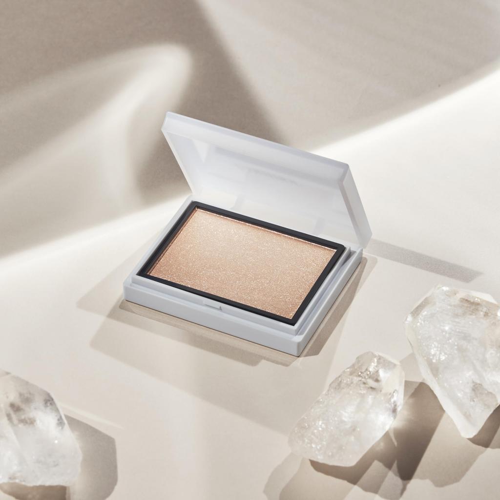 Enamor Jewelry Glow Highlighter Champagne by KAJIERI (01 Quartz)