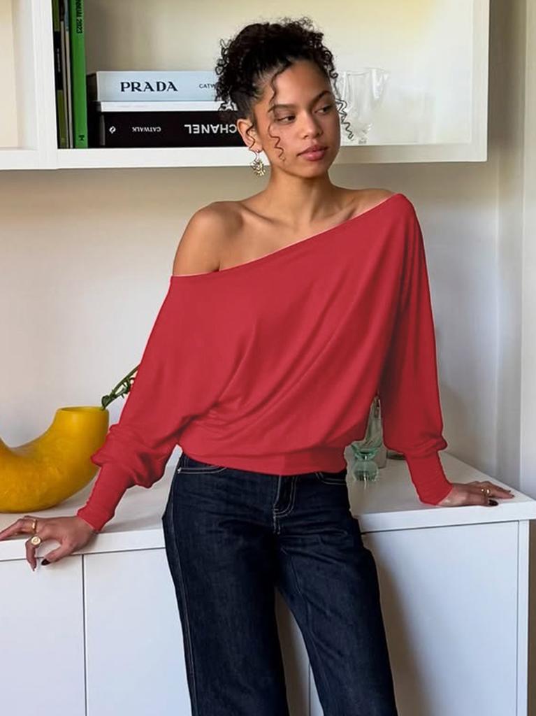 European and American women's clothing autumn ins new fashion solid color slanted shoulder long-sleeved pleated navel top T-shirt women
