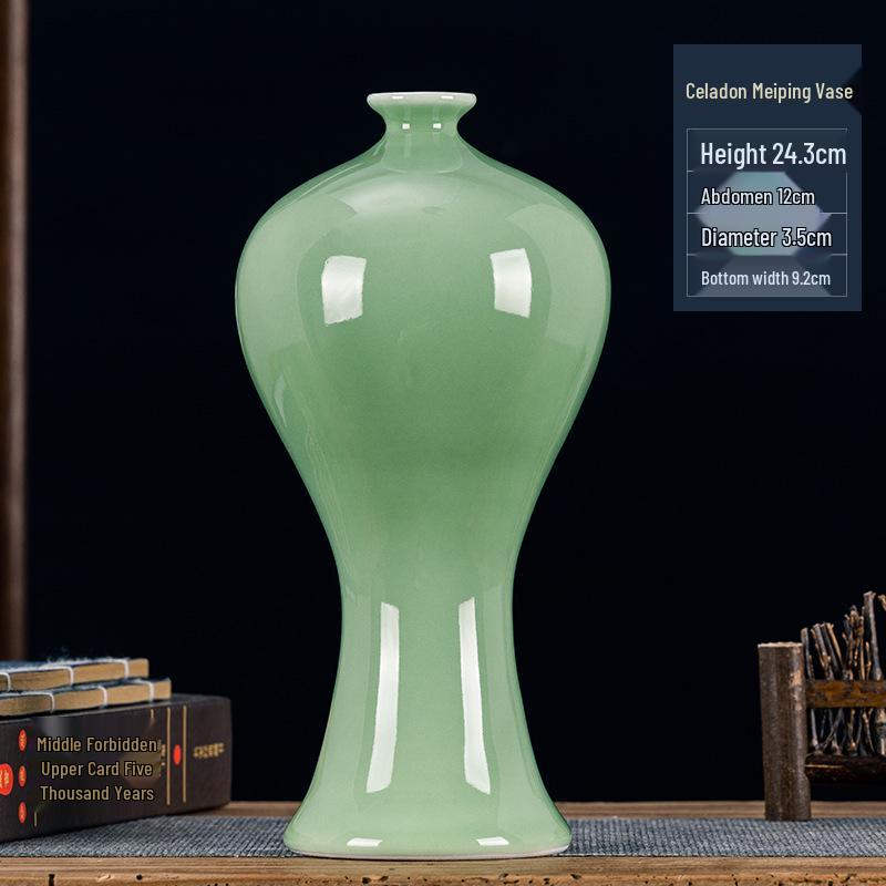 Green Glaze Antique Chinese-style Jingdezhen Ceramic Vase for Flower Arrangement and Home Decoration