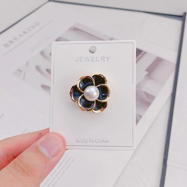 

Винтажная черная роза брошь для дам роскошный циркон воротник аксессуары подарок ювелирные изделия оптовая продажа