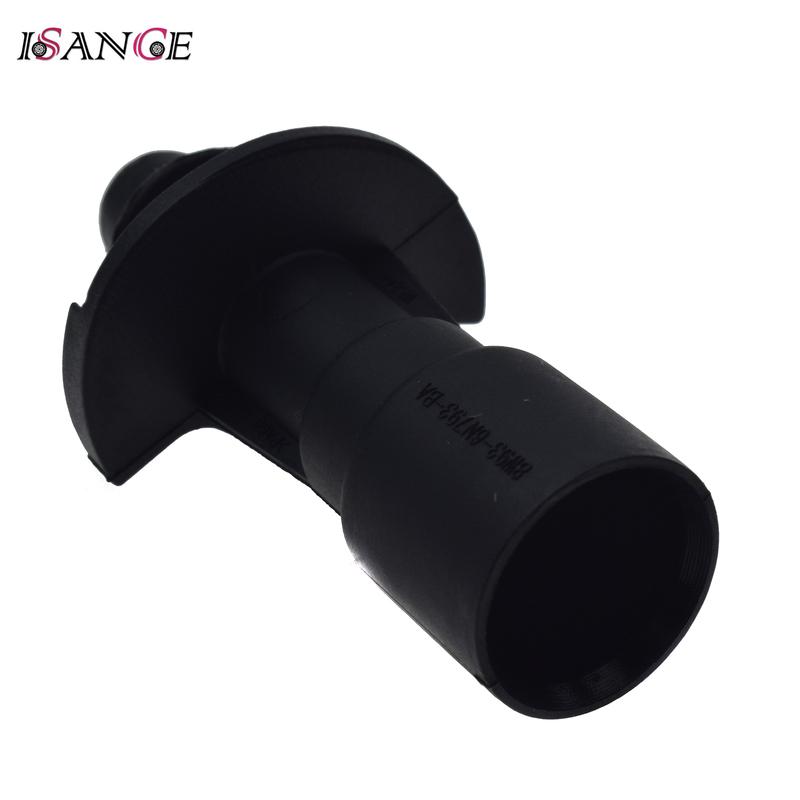 Oil Cooler Pipe To Water Pump Adaptor Hose Tube For Land Rover Range Rover Sport Discovery 3.0L 5.0L LR028136 LR030593 LR097165