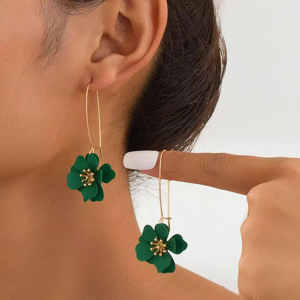 Elegant Multicolor Floral Earrings: Versatile and Fashion-Forward Korean & European Style