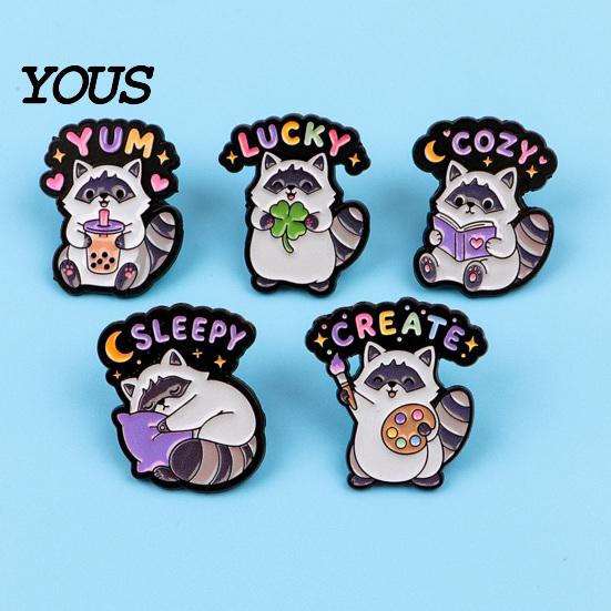 Lightweight Clothes Pins Cartoon Raccoon Brooch Pin, Animal Decorative Enamel Badge, Alloy Lapel Pin for Jackets Backpacks Hats Scarves