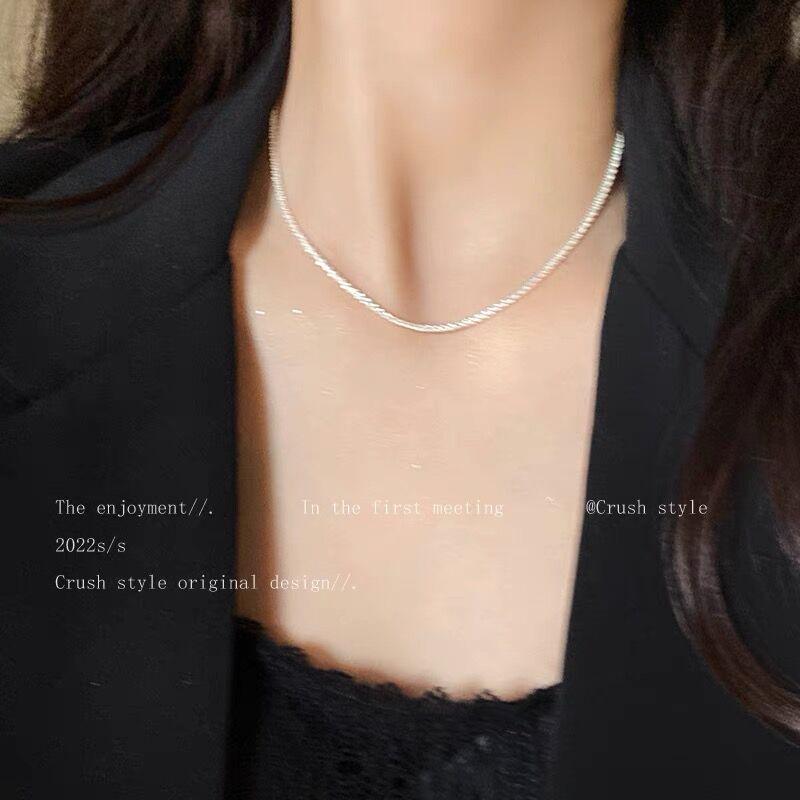 

2023 Sparkling Silver Clavicle Necklace - High-End Summer Luxury for Women