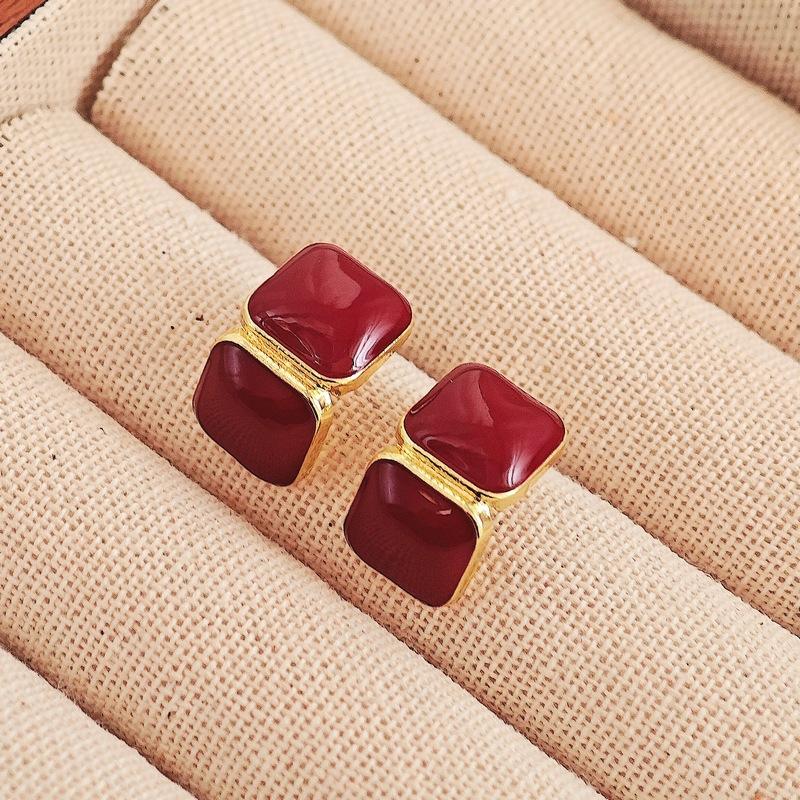 

Геометрия Майярд Красный Двойной Квадрат Серьга-гвоздик для Женщин Французский Элегантный Милый Свадебные Ювелирные Изделия для Вечеринки
