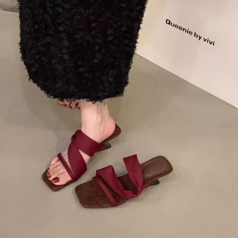 Special-shaped high heels temperament square head cool slippers women's summer new versatile height-increasing one-word slippers