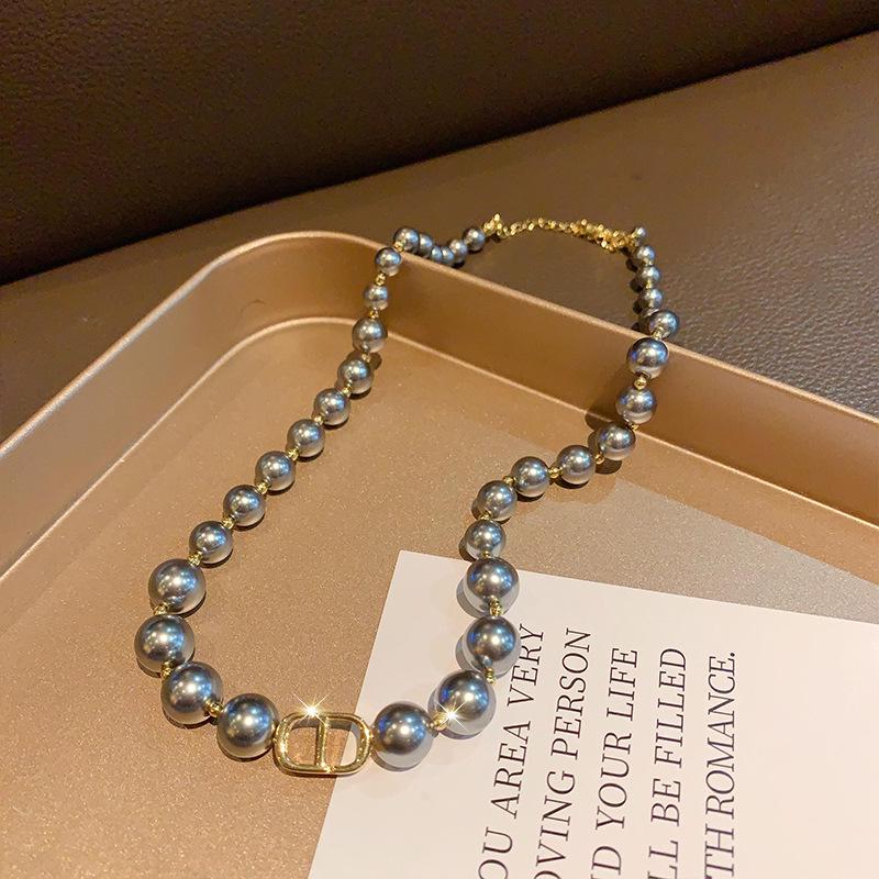 

Ретро Европейско-американский стиль Жемчужный чокер с буквами: Преувеличенное, Универсальное, Ожерелье на ключицу в стиле светской львицы серебряный