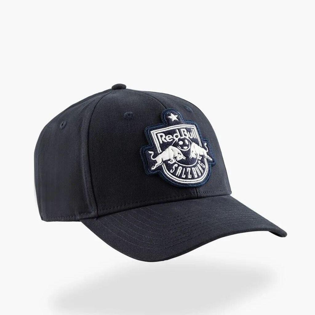 2025 Casual Red Bull Pet Red Bull Zonnehoeden Hoge Kwaliteit Straat Sport Pet Rap Hip Hop Pet Vier Seizoenen