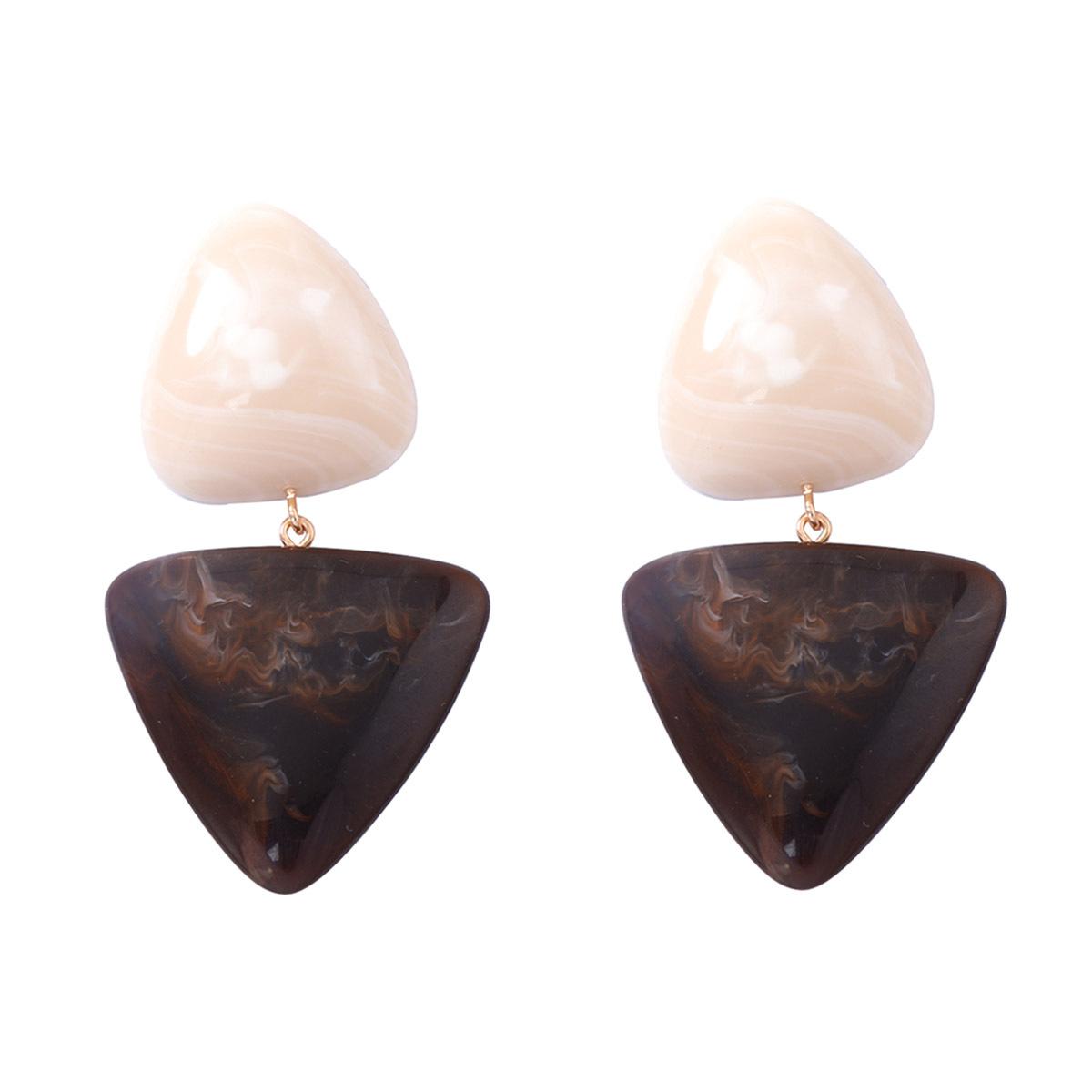 DIGADAGU Resin Contrast Triangle Geometric Dangle Earrings New Simple Elegant Earrings Women s Party Zircon Accessories ZAA разноцветный