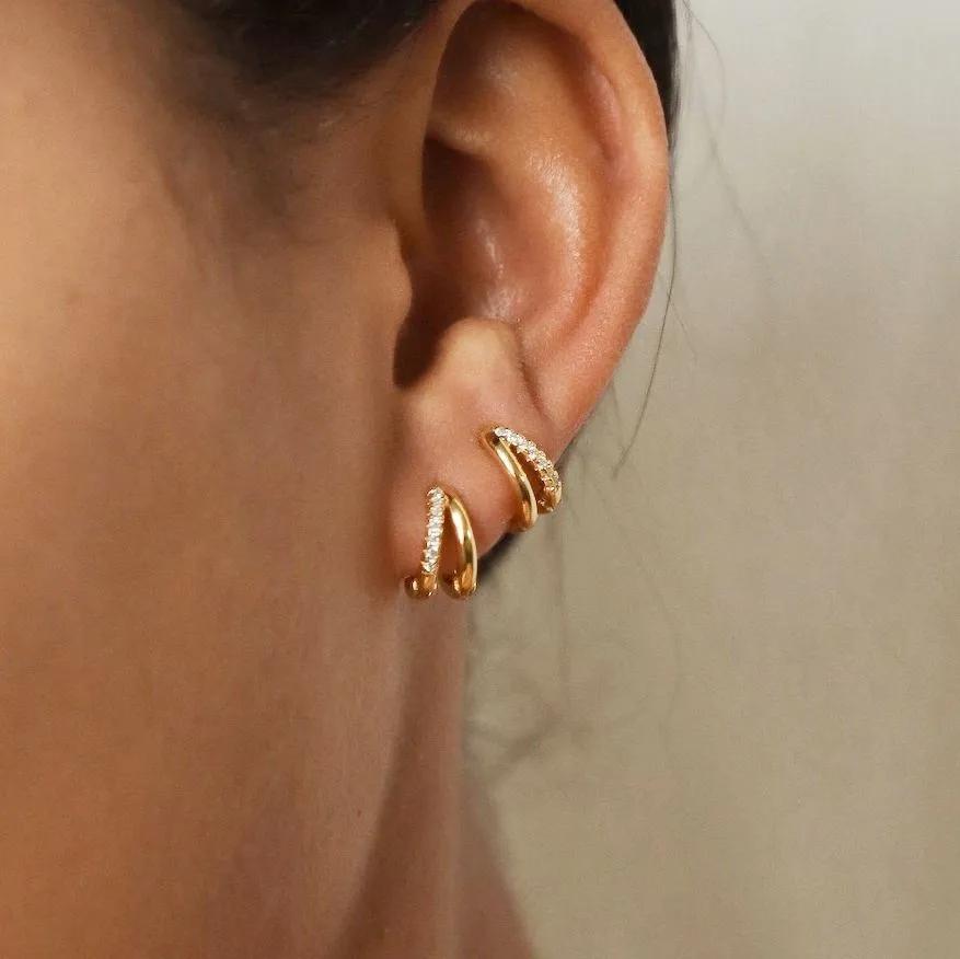 8pz Orecchini Huggie Cerchio in Acciaio Inossidabile Moda con Cristalli per Donna Placcati Oro Orecchini a Cerchio Pendenti Gioielli Punk Regali