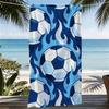 Dynamischer Fußball & Flammen Strandtuch, Lebendiges Design für Strand, Pool & Außenbereich, Schnelltrocknend & Weich, Perfekt für Sport
