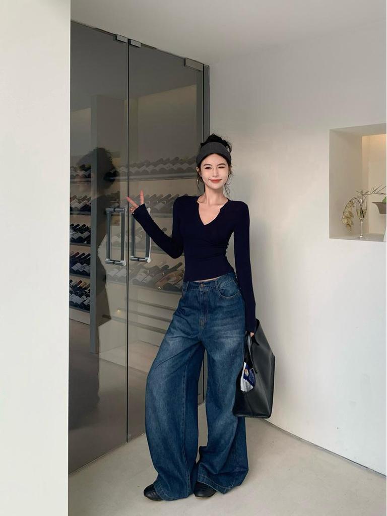 Women's Stylish Half-Open Collar Long-Sleeve Slim-Fit Base Layer T-Shirt - Short, Chic, and Perfect for Autumn/Winter