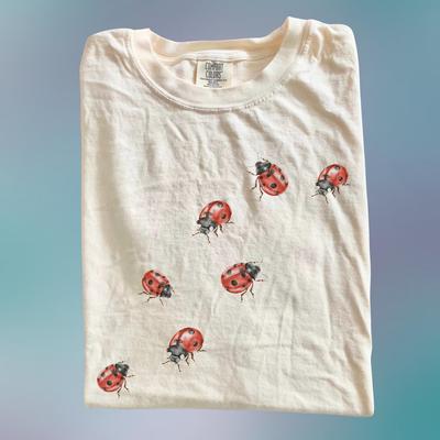 Vintage Ladybug Shirt Retro Insect Graphic Tee Nature Lover Gift