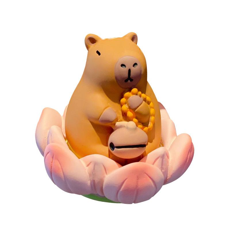 Cartoon Exquisite Resin Handicraft Desktop Small Ornament, Original Buddhist Good Luck Lotus Lotus Pig Cute Handmade Figurines
