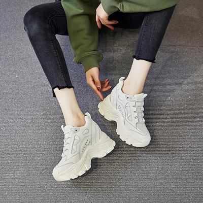 Damenschuhe – Sportschuhe