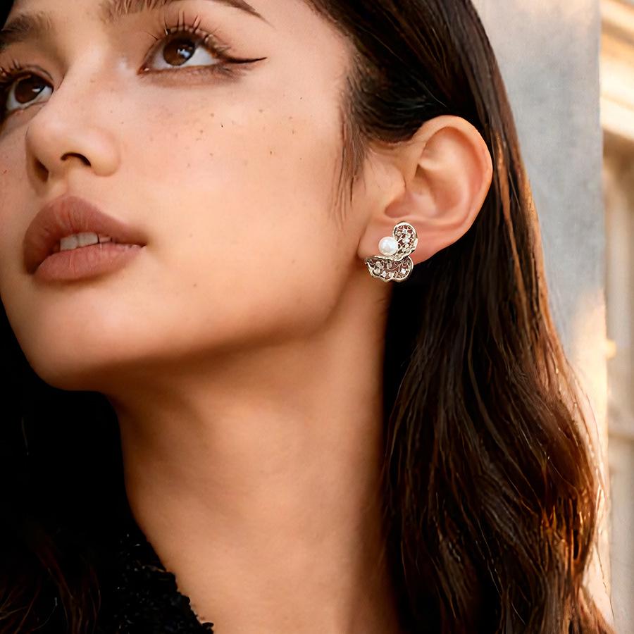 Gold-Plated Silver Zircon Pearl Stud Earrings - Chic High-End Style for Women
