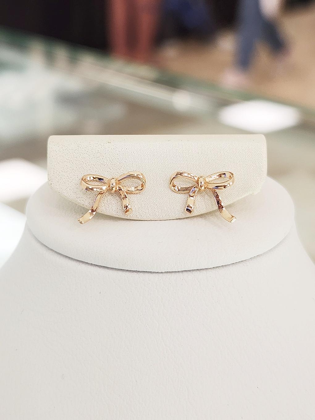 

LLOYD Flow Ribbon 14K Earrings LEE25004G