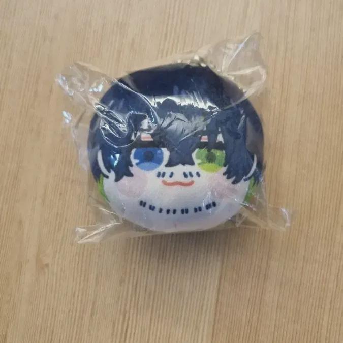 

Брелок-талисман Blue Rock Blind Оливер Ику в продаже