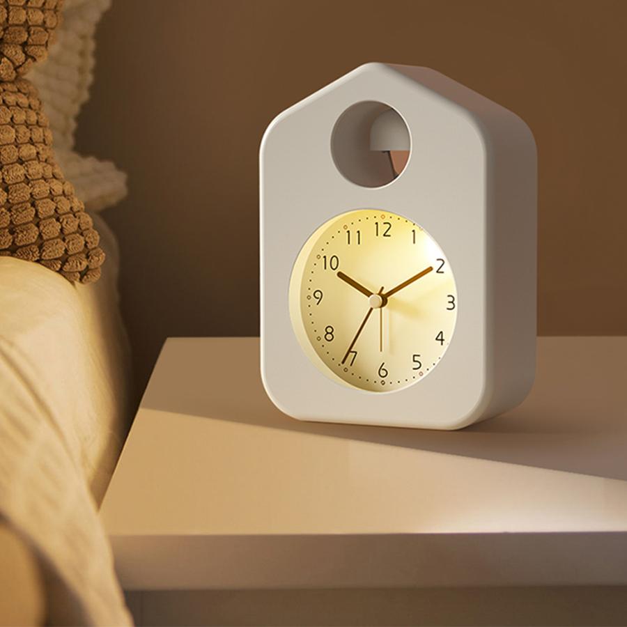 1pc simple metal cartoon quartz alarm clock, living room desktop/bedroom bedside silent night light clock