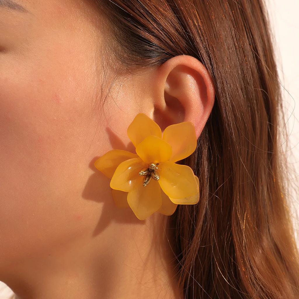 Delysia King Women Romantic Temperament Acrylic Petal Earrings Girl 2025 Cute Lifelike Flower High Grade Ear Stud