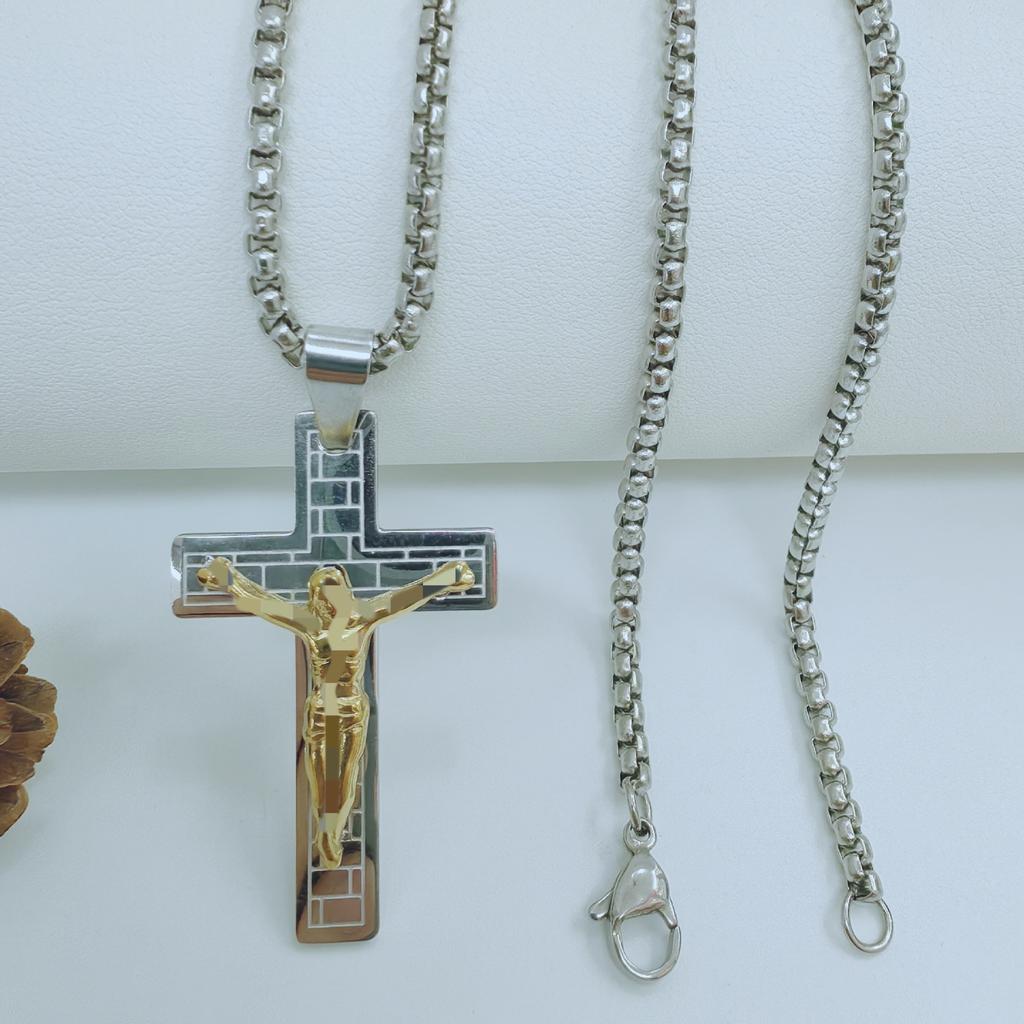 2026 Men's Fashion Trend Personalized Cross Pendant Necklace Jewelry  Pendant Necklace Jewelry Accessories